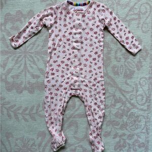 Magnetic Me organic cotton footie